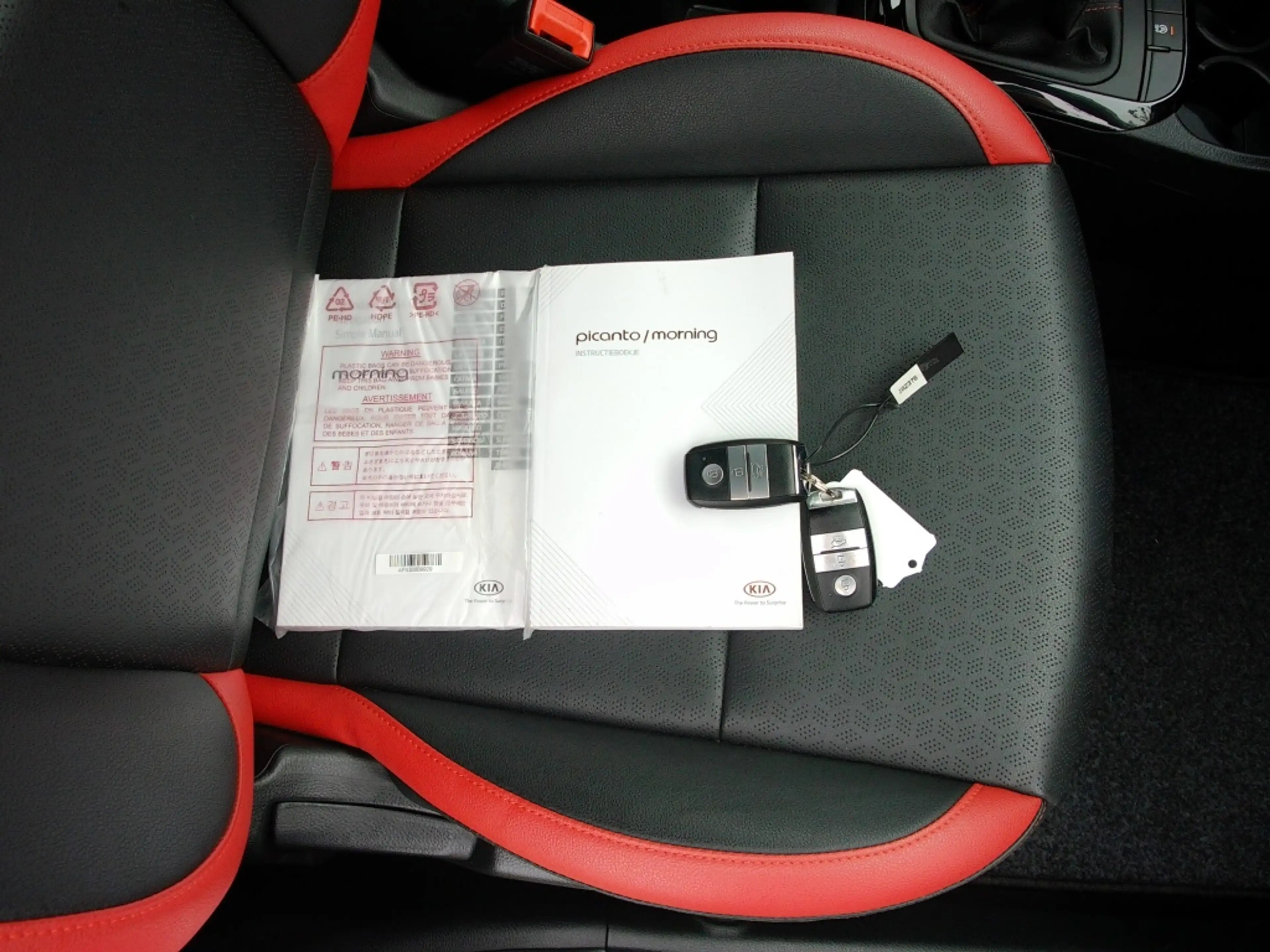 Kia Picanto 1.0 DPi 67pk 4-zits GT Line Clima Multimedia Leder — photo 29