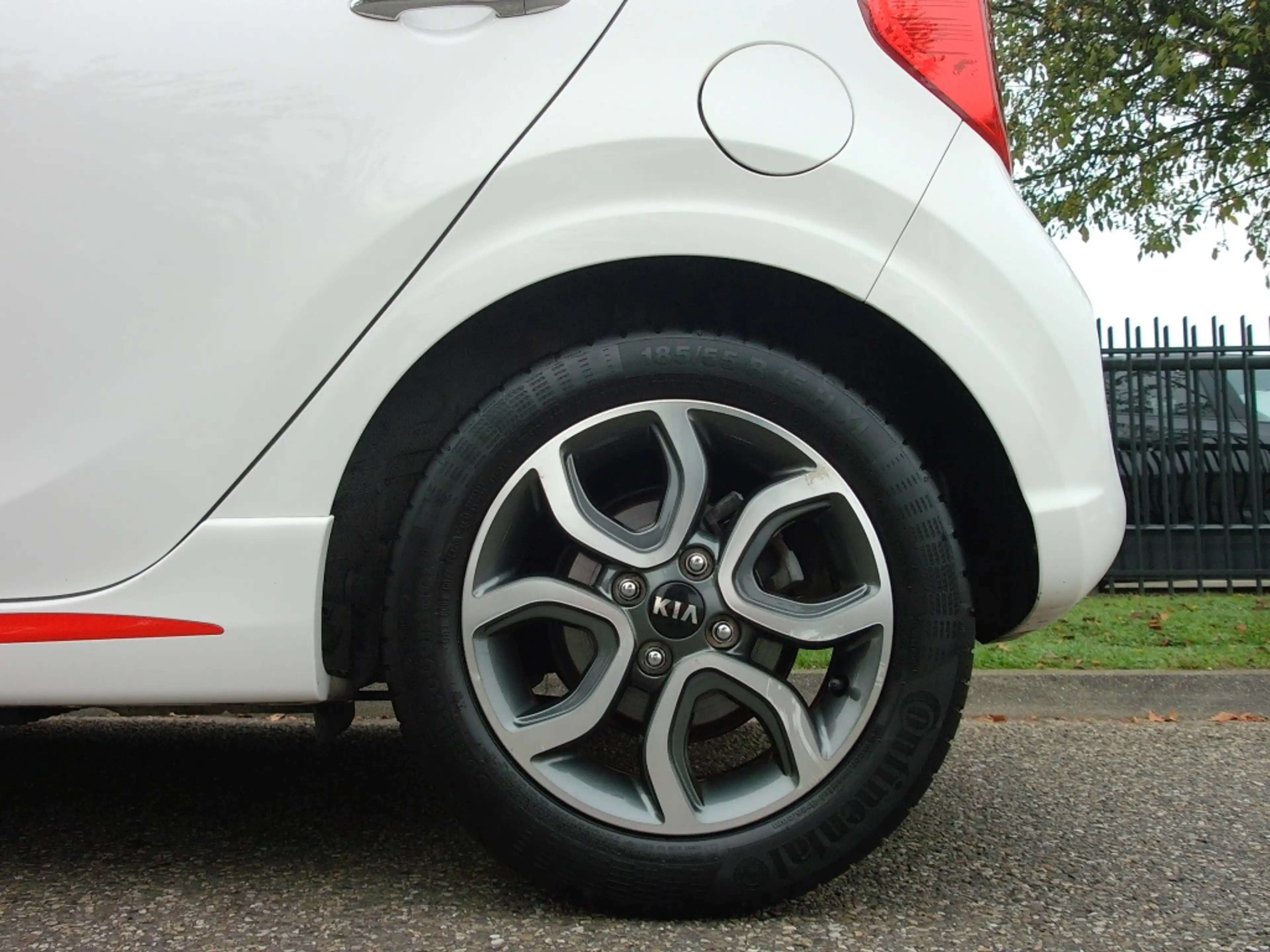 Kia Picanto 1.0 DPi 67pk 4-zits GT Line Clima Multimedia Leder — photo 8