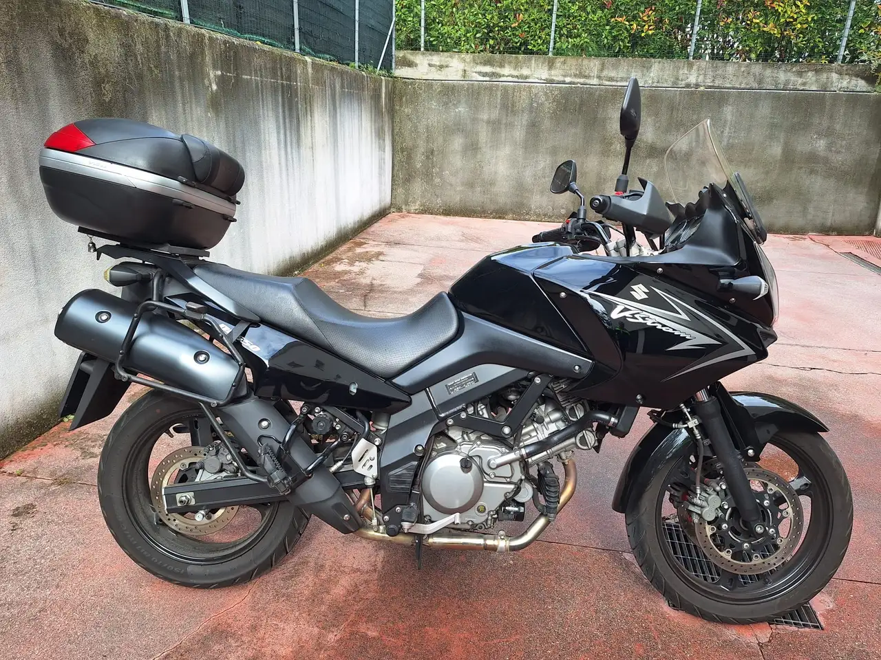 Suzuki V-Strom 650