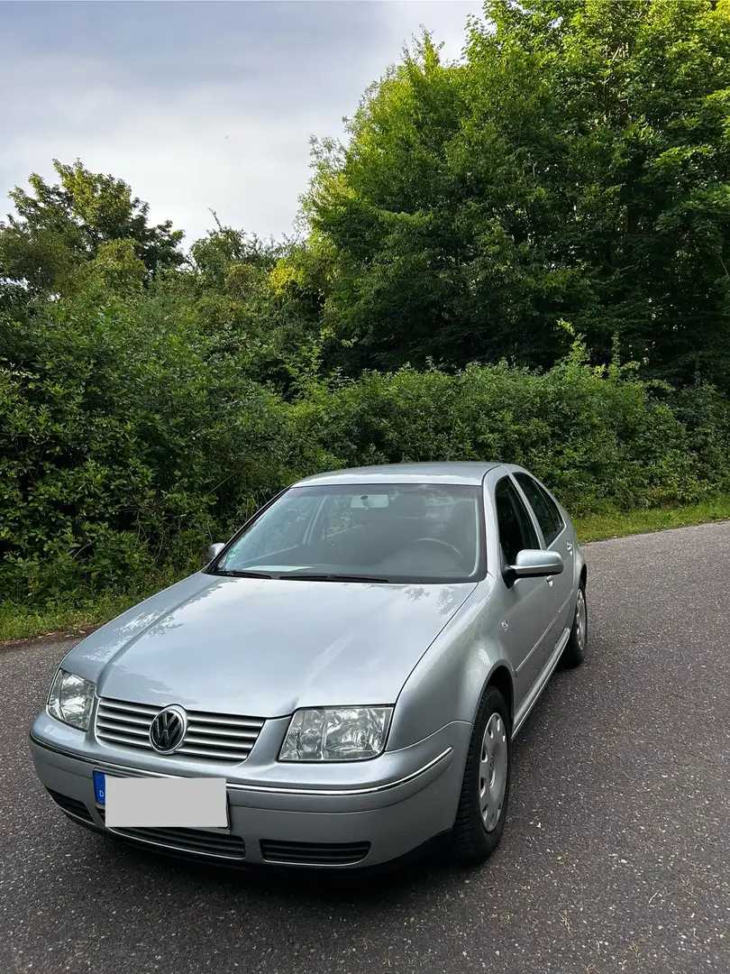 Volkswagen Bora 1.4 Special - 1