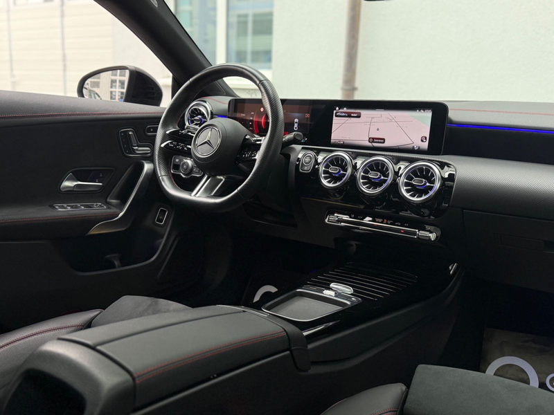 Mercedes-Benz CLA 200 Mild-Hybrid AMG NIGHT*PANO*MEMORY*KAMERA — photo 8
