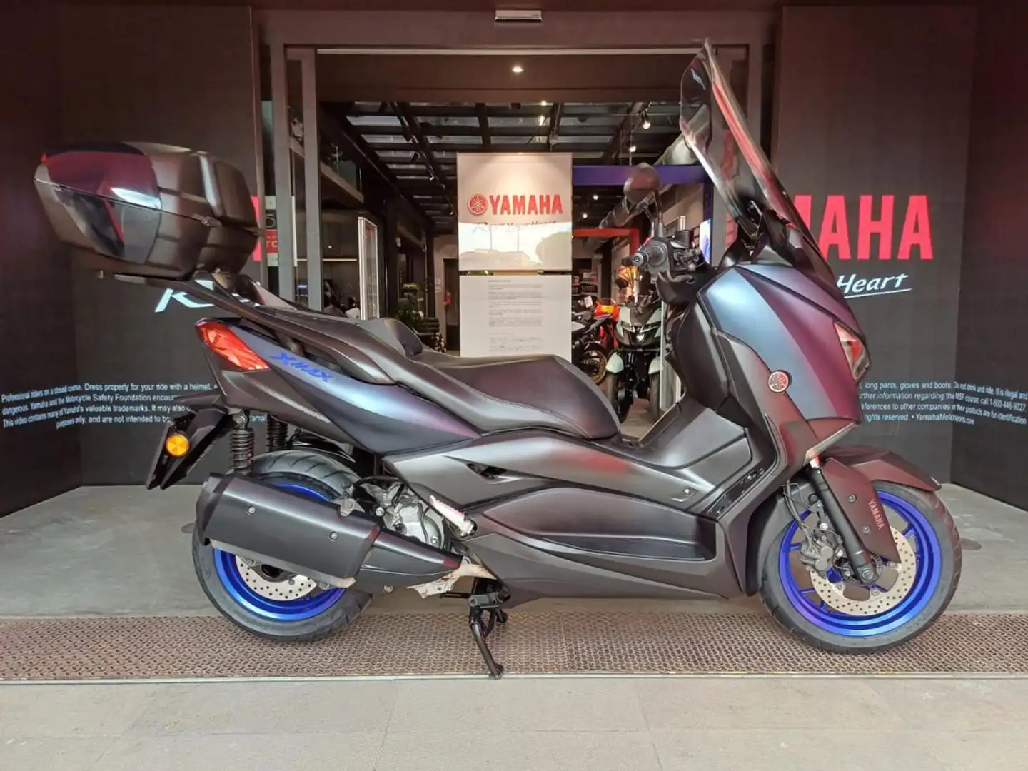 Yamaha X-Max 300 MY 22 Nero - 1