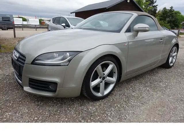 Audi TT main image