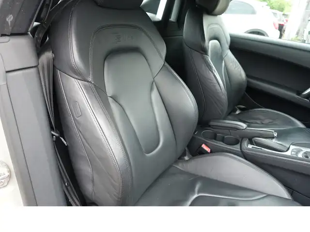 Audi TT view 9