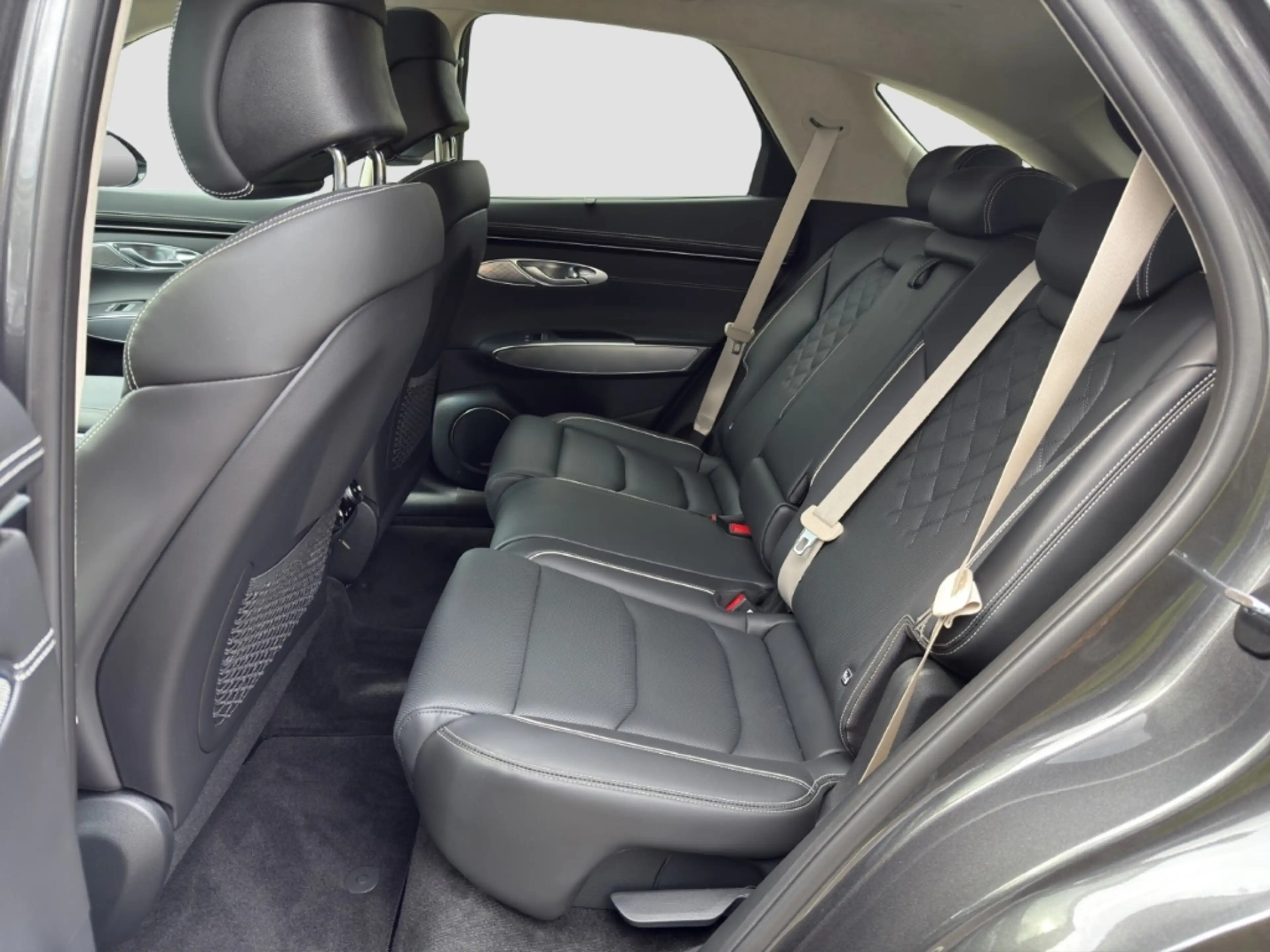 Genesis GV70 electrified Sport AWD 77,4kWh *MASSAGE*PANO*20ZOLL — photo 8