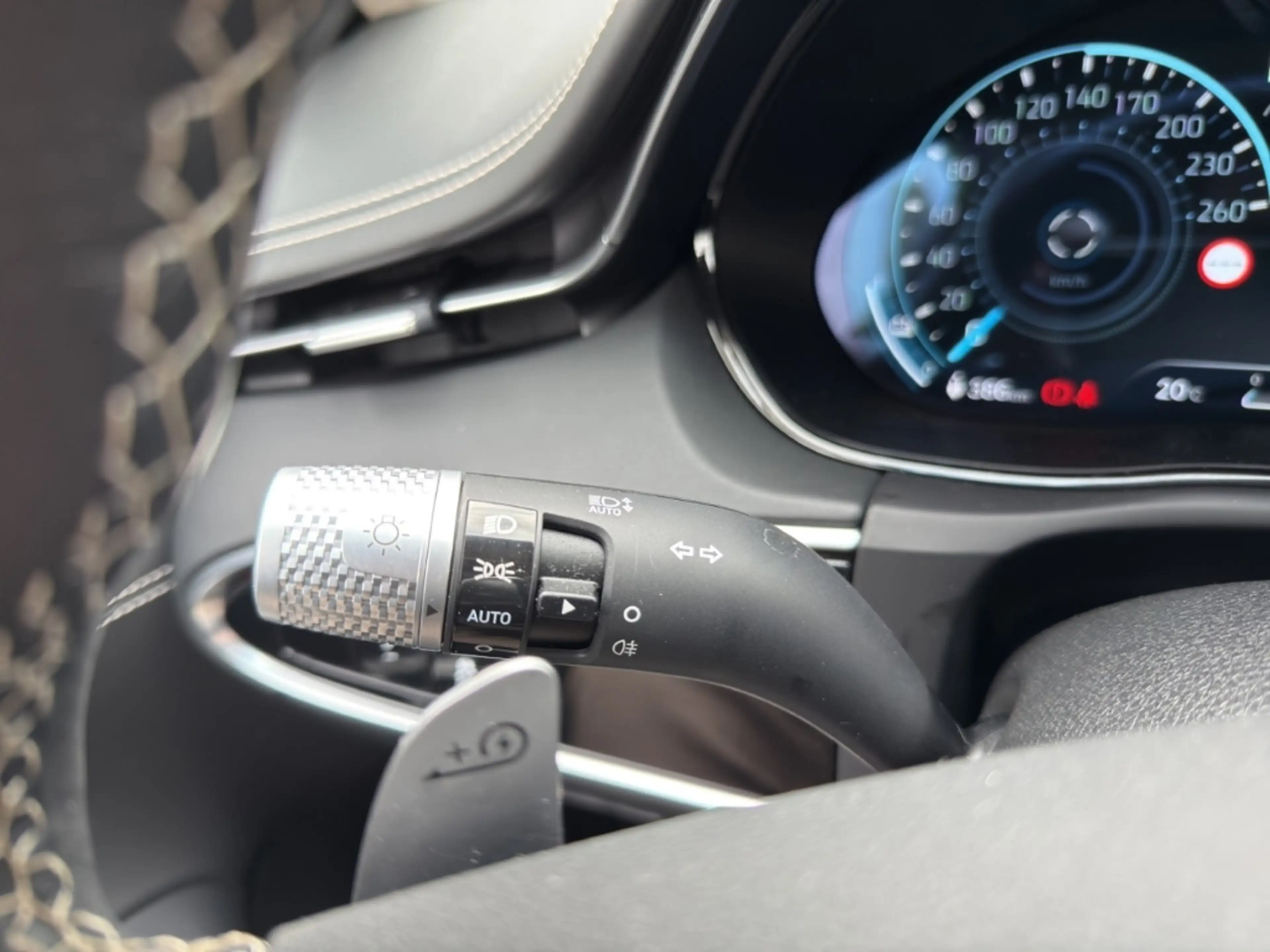 Genesis GV70 electrified Sport AWD 77,4kWh *MASSAGE*PANO*20ZOLL — photo 15