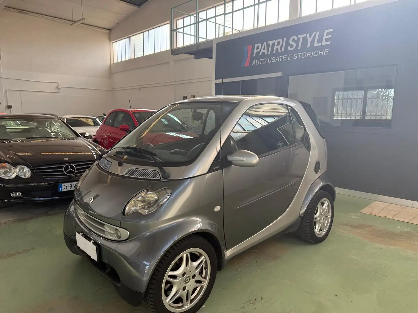 smart forTwo Fortwo I 1998 0.7 Passion 61cv MOTORE RIFATTO Grijs - 1