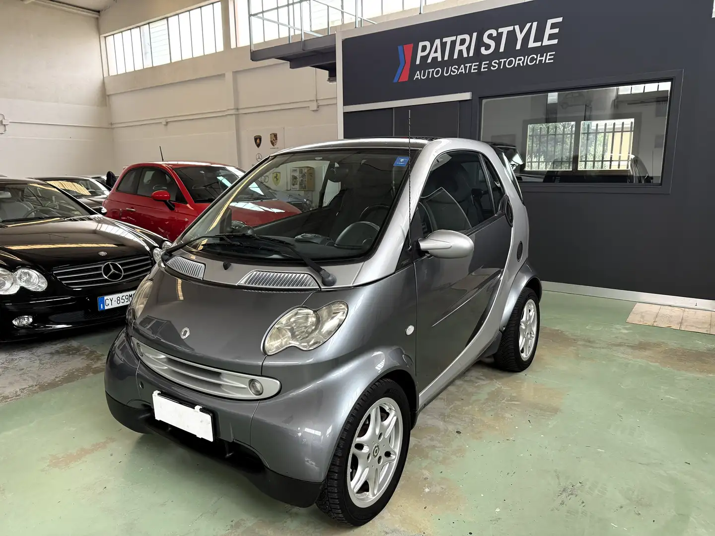 smart forTwo Fortwo I 1998 0.7 Passion 61cv MOTORE RIFATTO Grijs - 1
