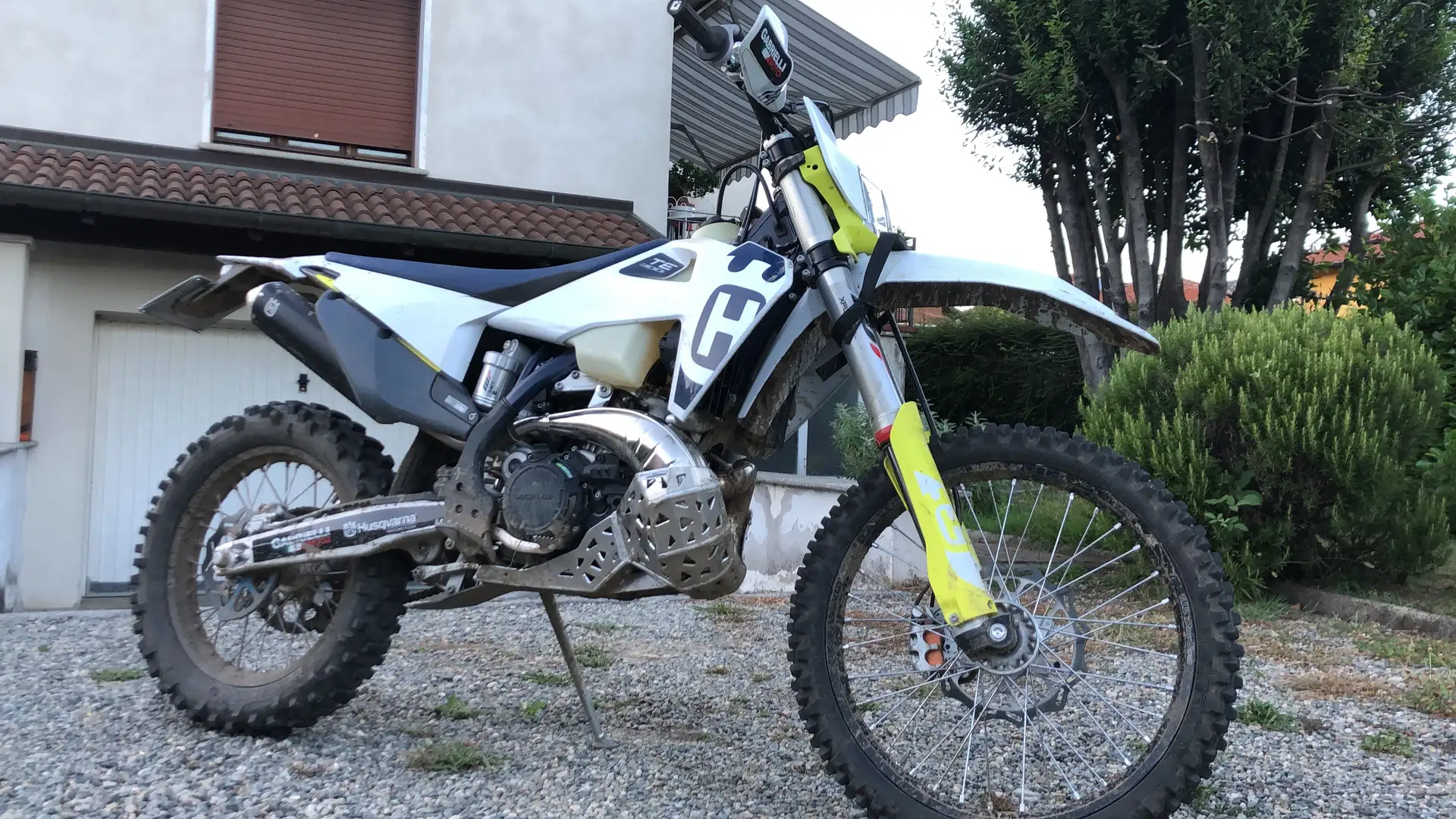 Husqvarna TE 300 i - 1