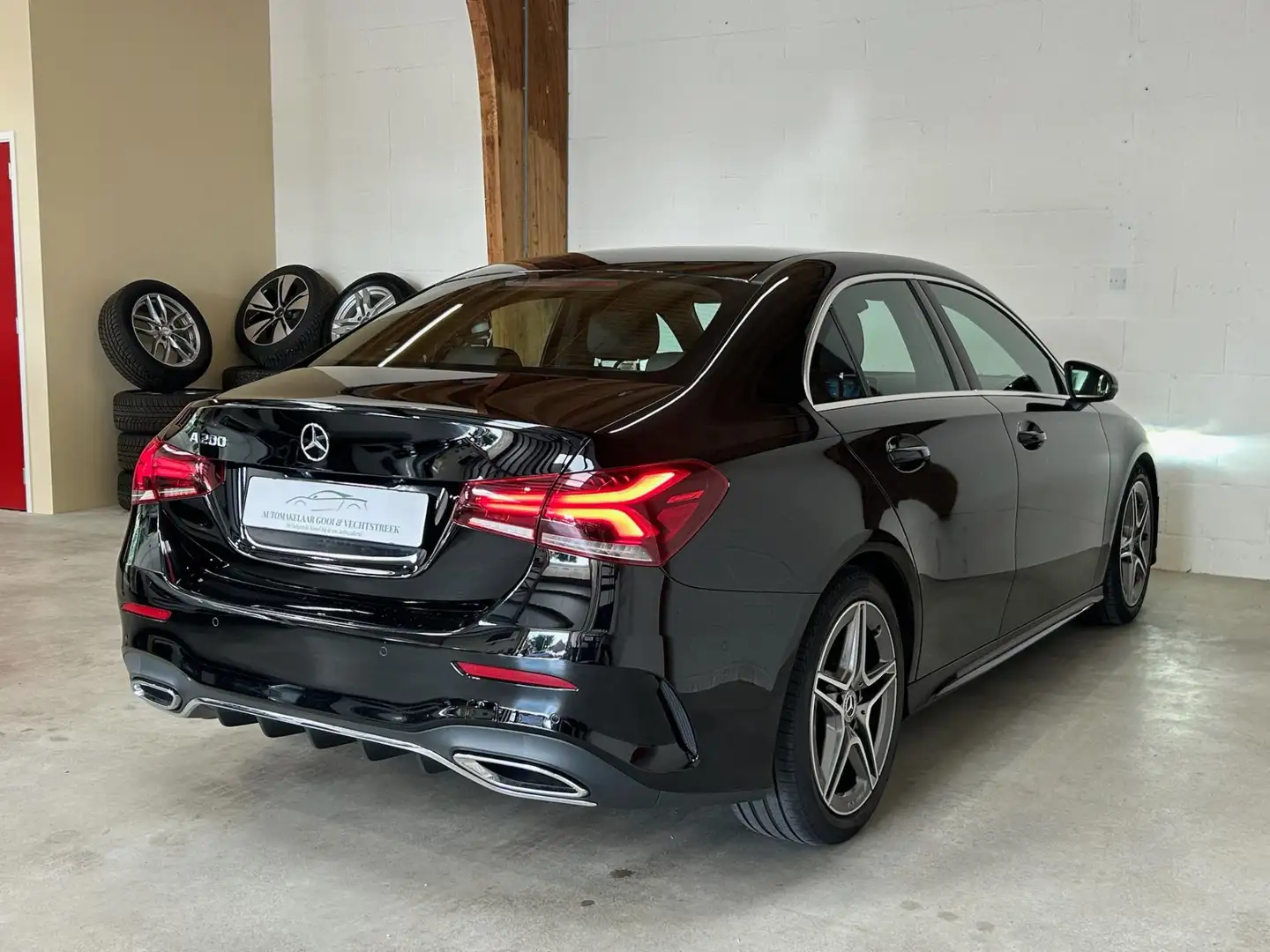 Mercedes-Benz A 200 Business Solution AMG / LED / Camera Noir - 2