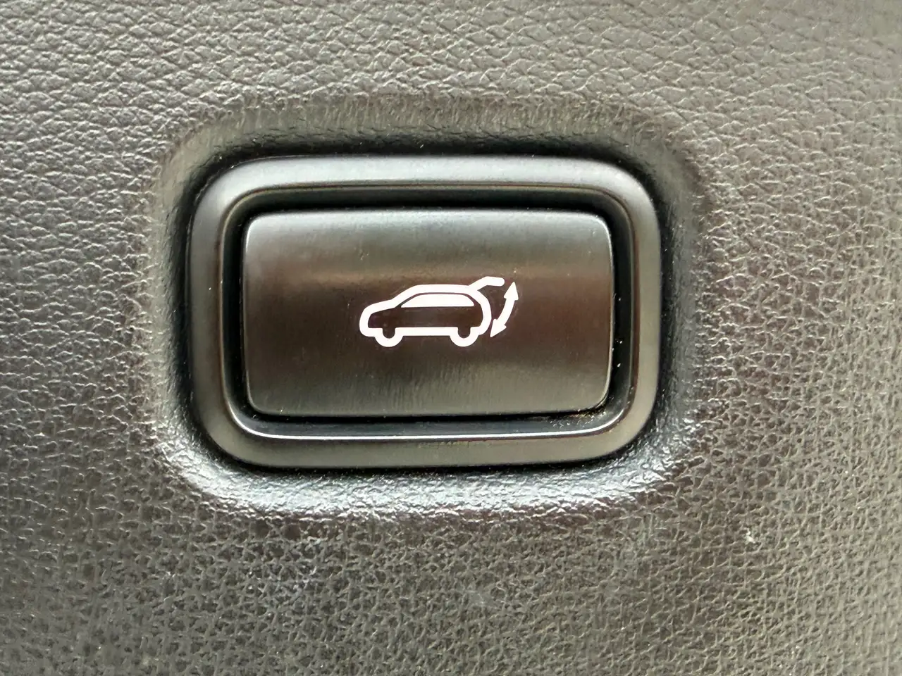 Kia Ceed 1.6 CRDi Euro 6d / NAVI / CARPLAY/ CAMERA/ LEDER, миниатюра 17