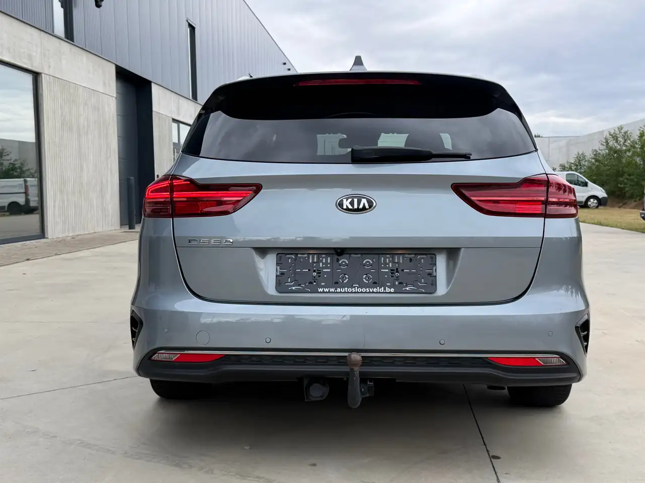 Kia Ceed 1.6 CRDi Euro 6d / NAVI / CARPLAY/ CAMERA/ LEDER, миниатюра 4