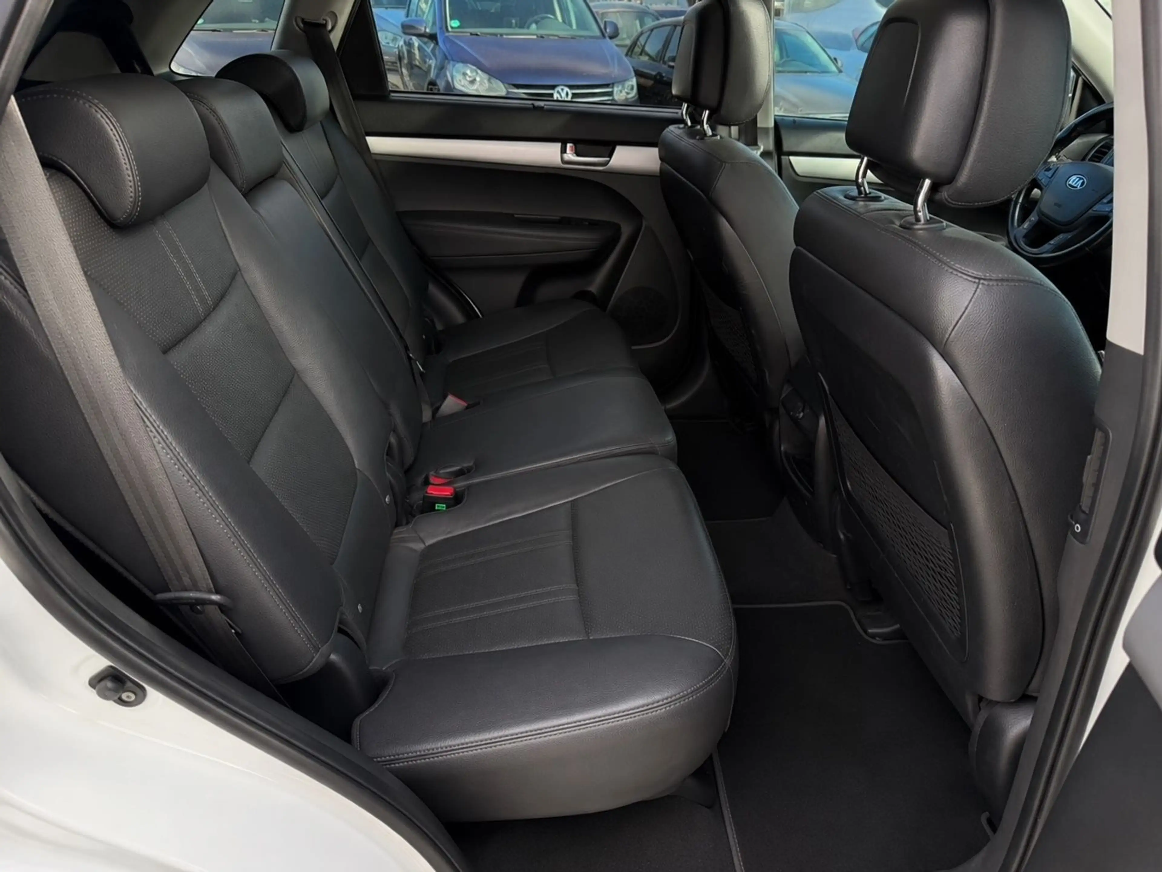 Kia Sorento Spirit 4WD Automatik*Xenon*Tempomat*Pano — photo 12