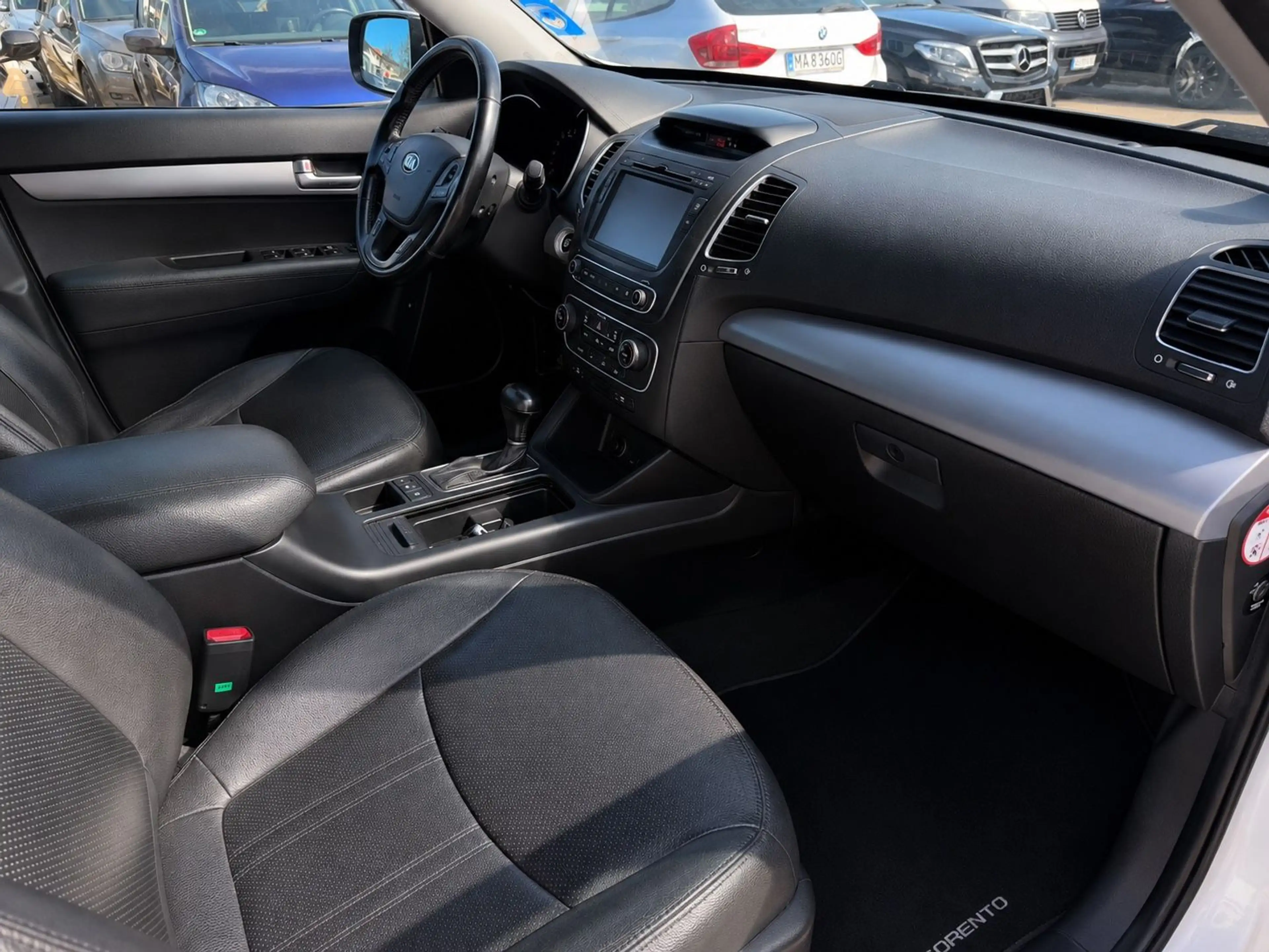Kia Sorento Spirit 4WD Automatik*Xenon*Tempomat*Pano — photo 10