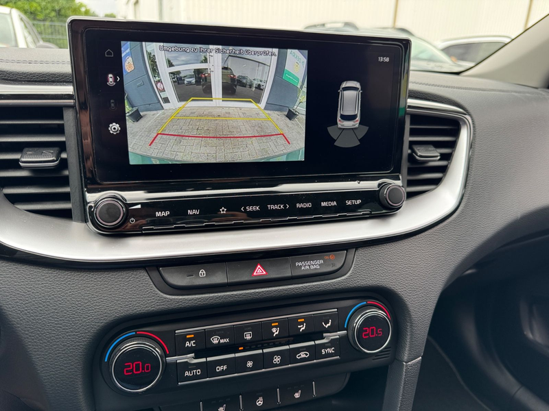 Kia Ceed / cee'd /Ceed AUTOM.NAVI+CAM KLIMA SITZH.ALLWETTER — photo 10