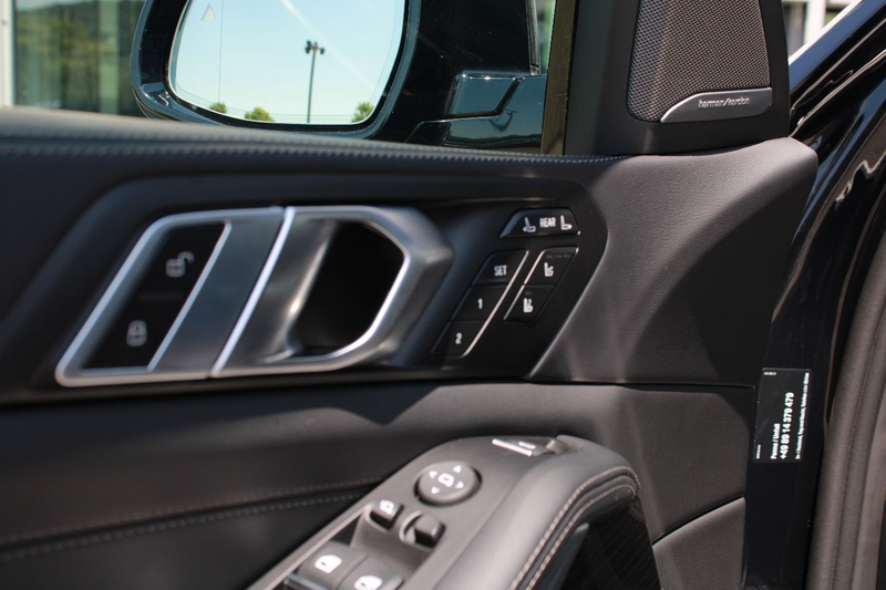 BMW X7 xDrive40i M Sport pro ExecutivePro PanoSky — photo 9