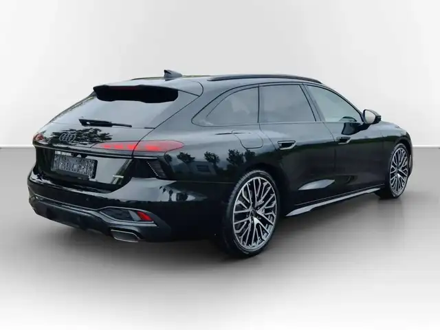 Audi A6 view 10