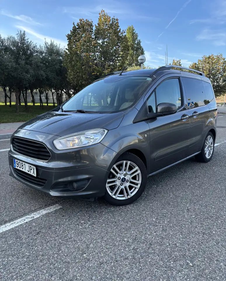Ford Tourneo Courier