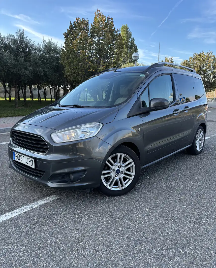 Ford Tourneo Courier 1.0 Ecoboost Titanium - 1