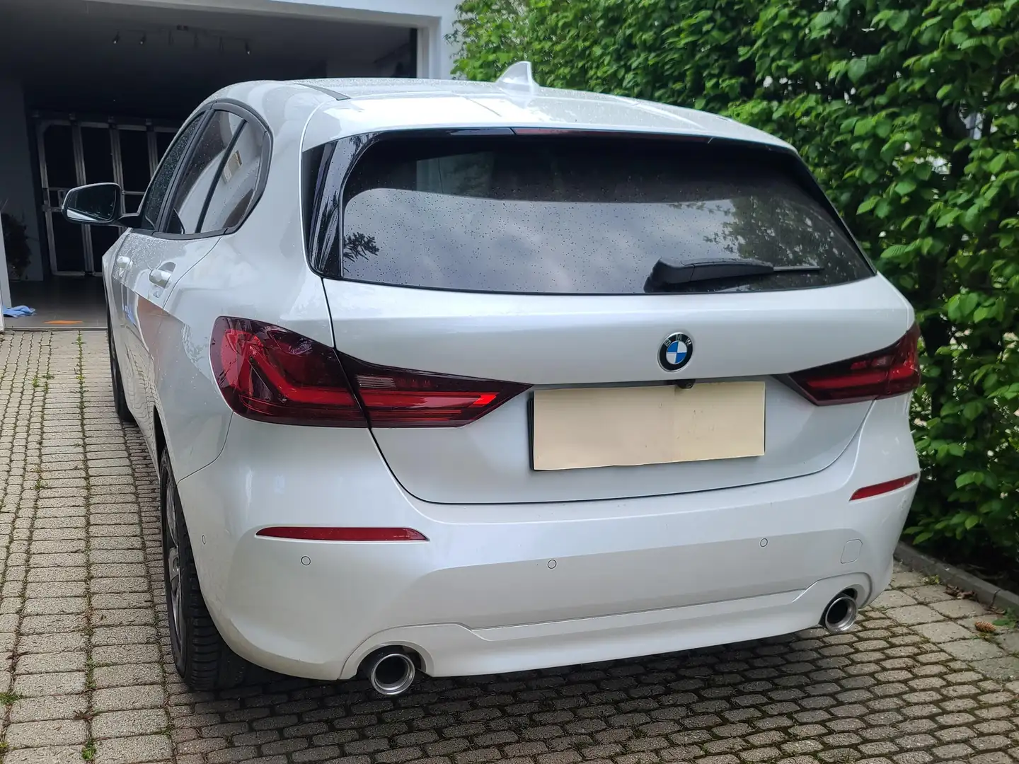 BMW 118 118d Aut. Weiß - 2