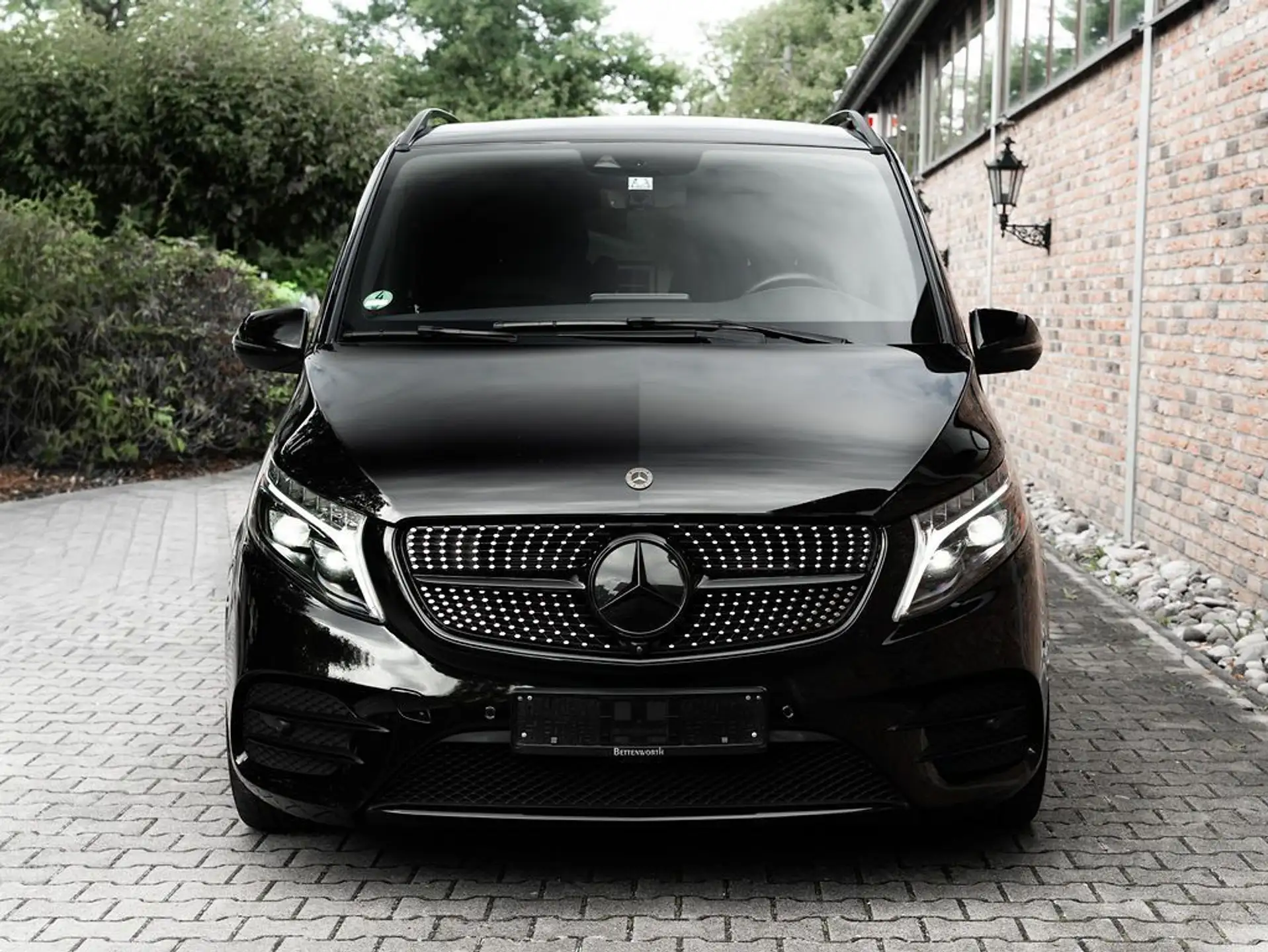 벤츠 Mercedes-Benz V-Class V 300 2024 검정 사진 7