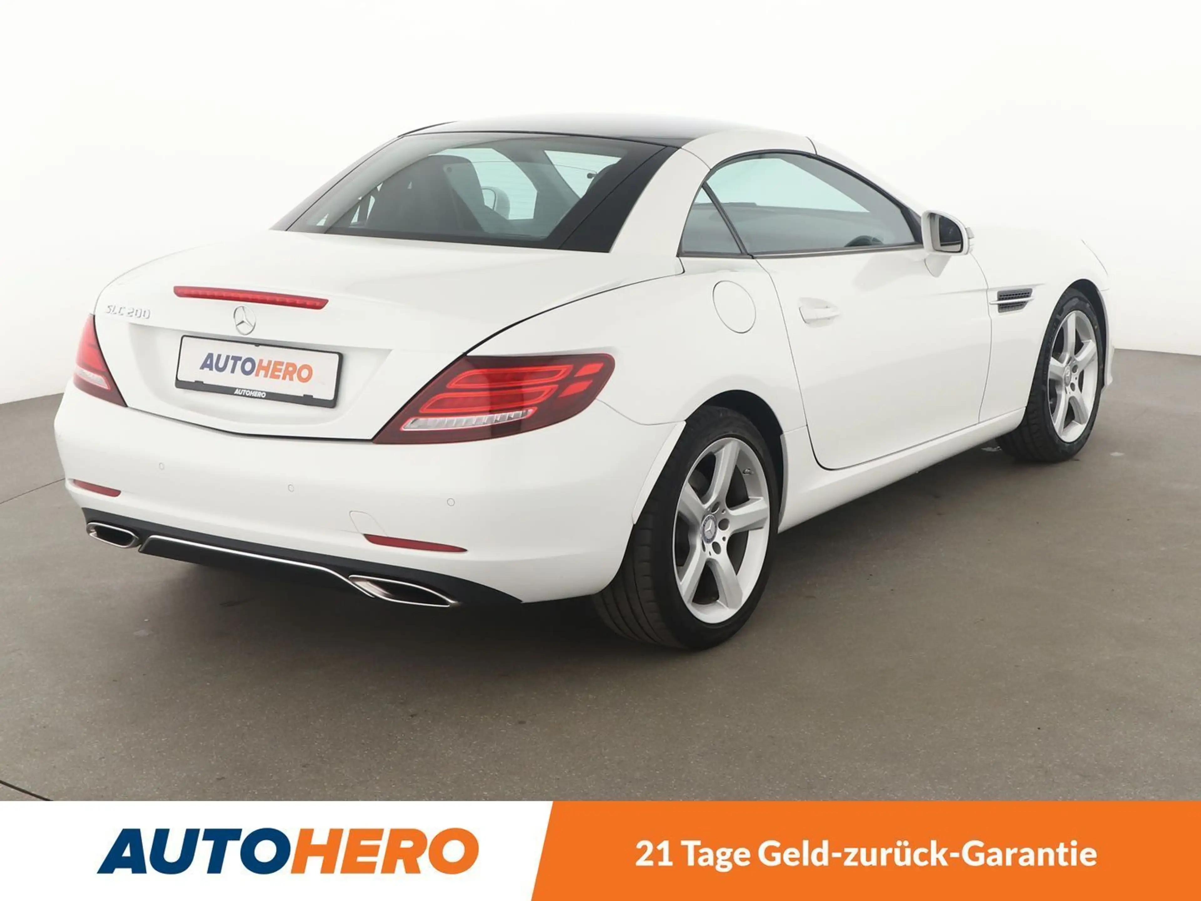 Mercedes-Benz SLC 200 200 CGI Aut.*NAVI*PDC*SHZ* — photo 6