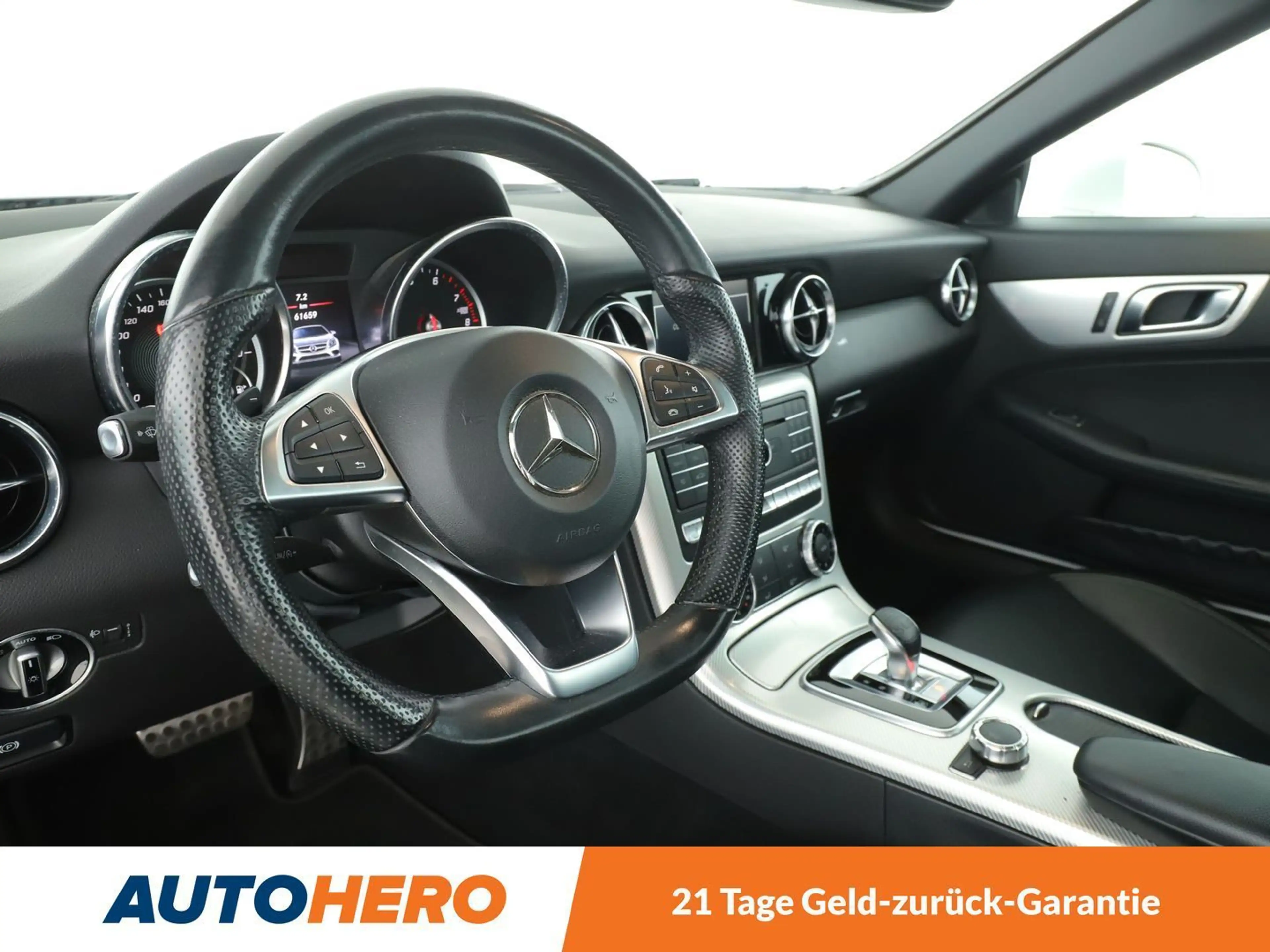 Mercedes-Benz SLC 200 200 CGI Aut.*NAVI*PDC*SHZ* — photo 11