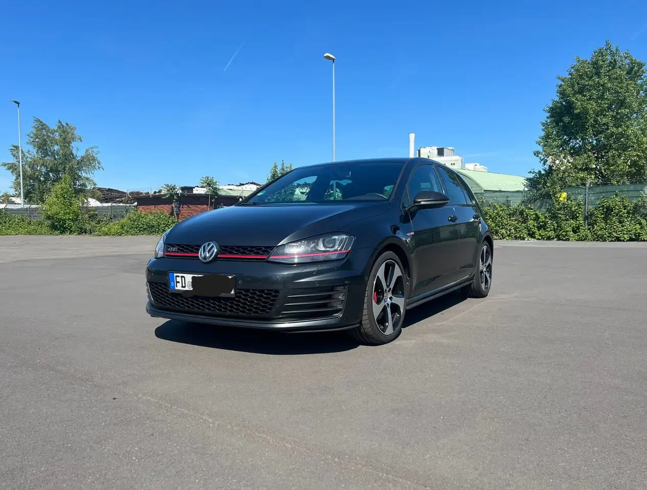 Volkswagen Golf GTI