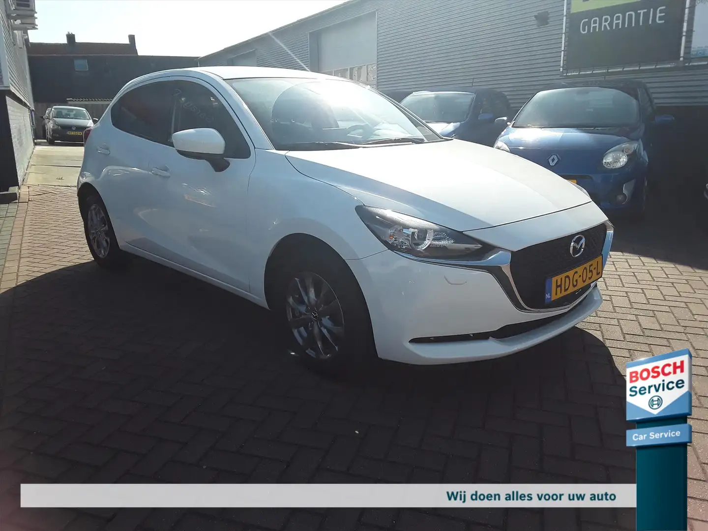Mazda 2 1.5 SKYACTIV-G 90PK Weiß - 2