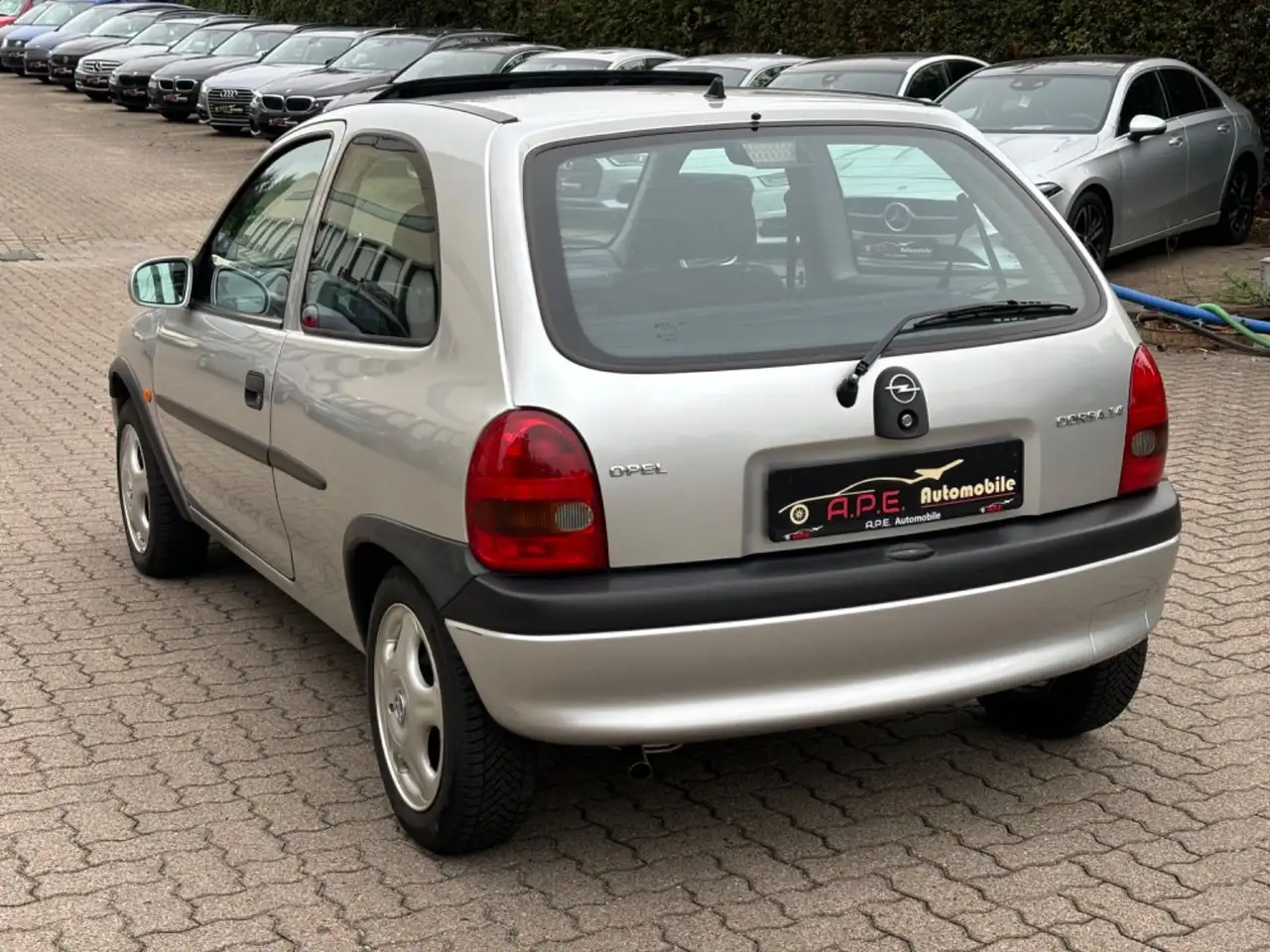 Opel Corsa 1.4 16V Vogue Original 22.000km TÜV NEU, foto 4