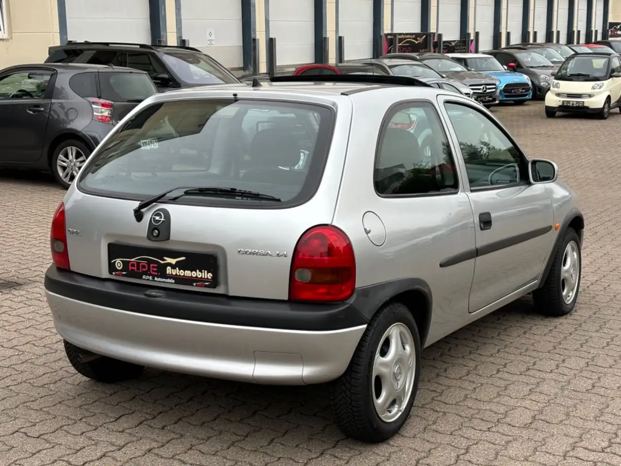 Opel Corsa 1.4 16V Vogue Original 22.000km TÜV NEU, foto 6