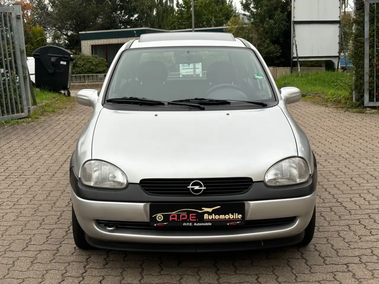 Opel Corsa 1.4 16V Vogue Original 22.000km TÜV NEU, foto 2