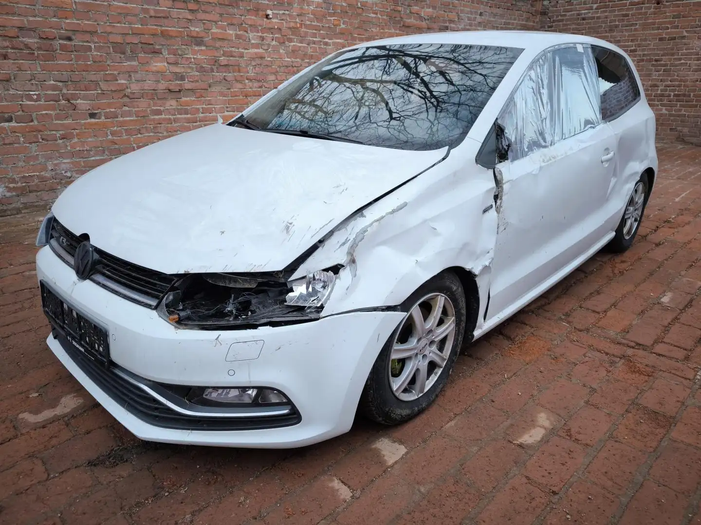 Volkswagen Polo Fresh BMT/Start-Stopp 1.2 TSI Airbags OK Beyaz - 1