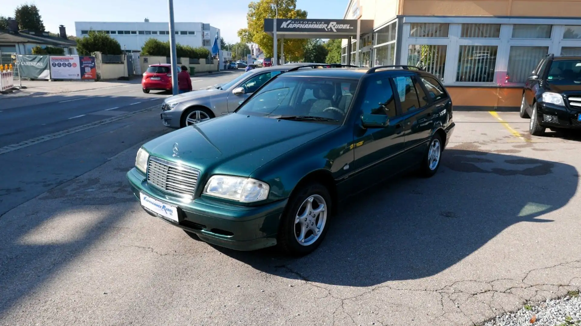 Mercedes-Benz C 180 T CLASSIC gepflegter Youngtimer Vert - 1