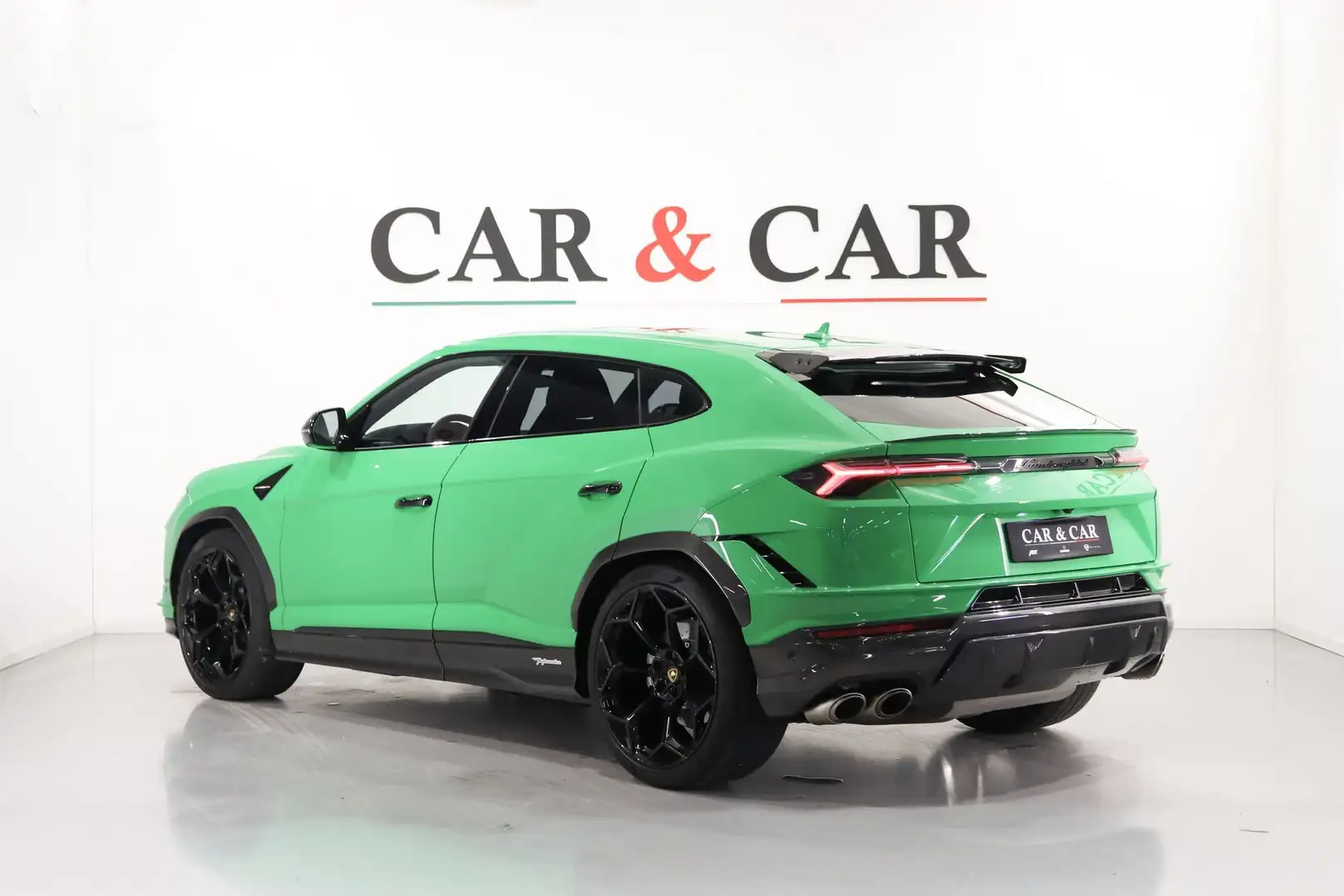 Lamborghini Urus 4.0 Performante Verde - 2