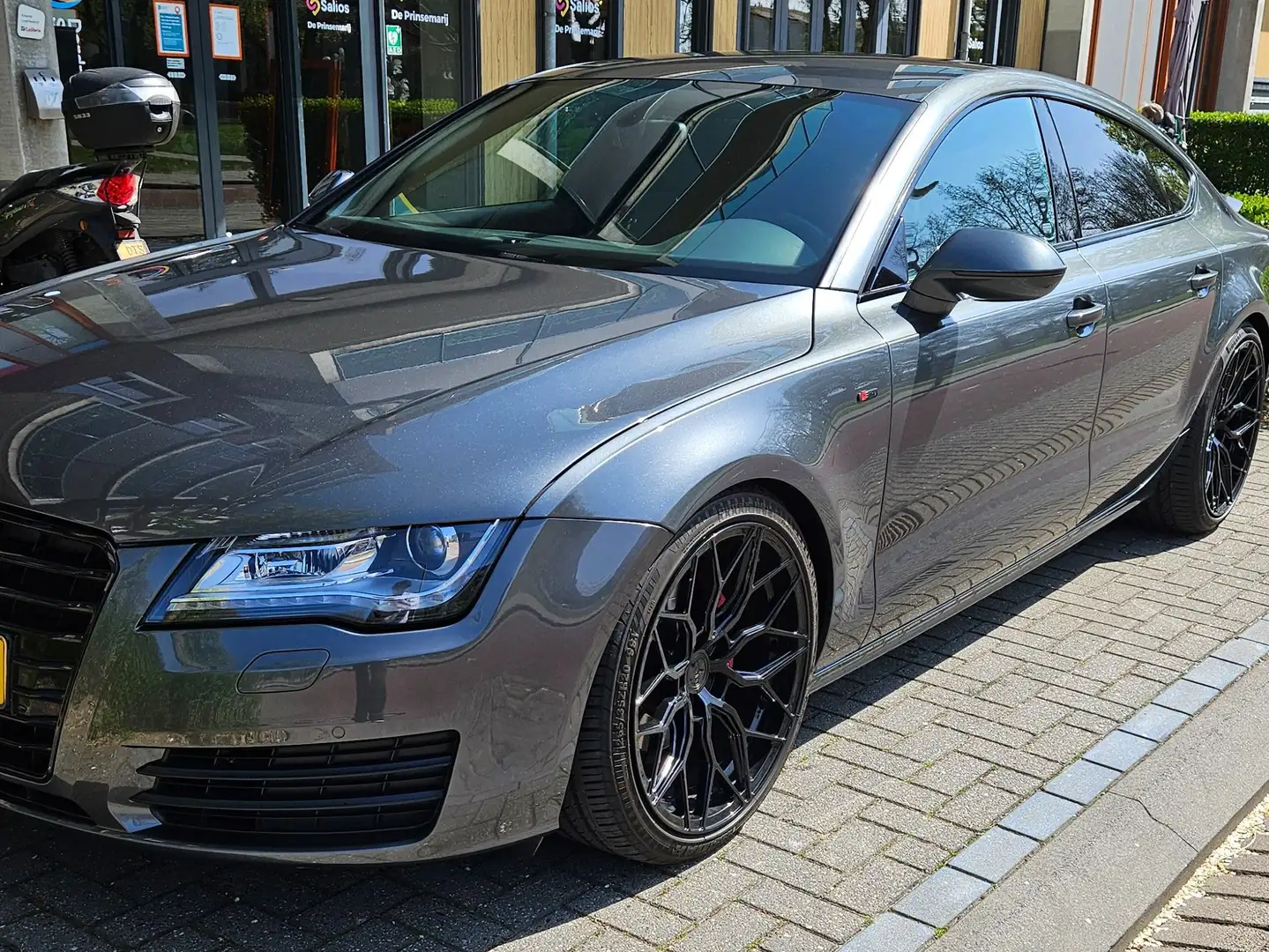 Audi A7 2.8 FSI quattro S tronic Šedá - 2