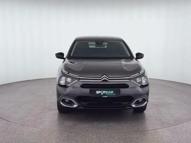 Citroen C4 view 2