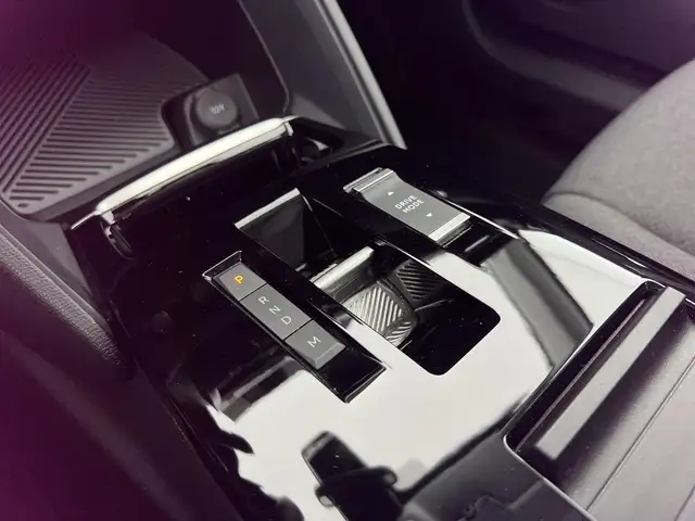 Citroen C4 view 13