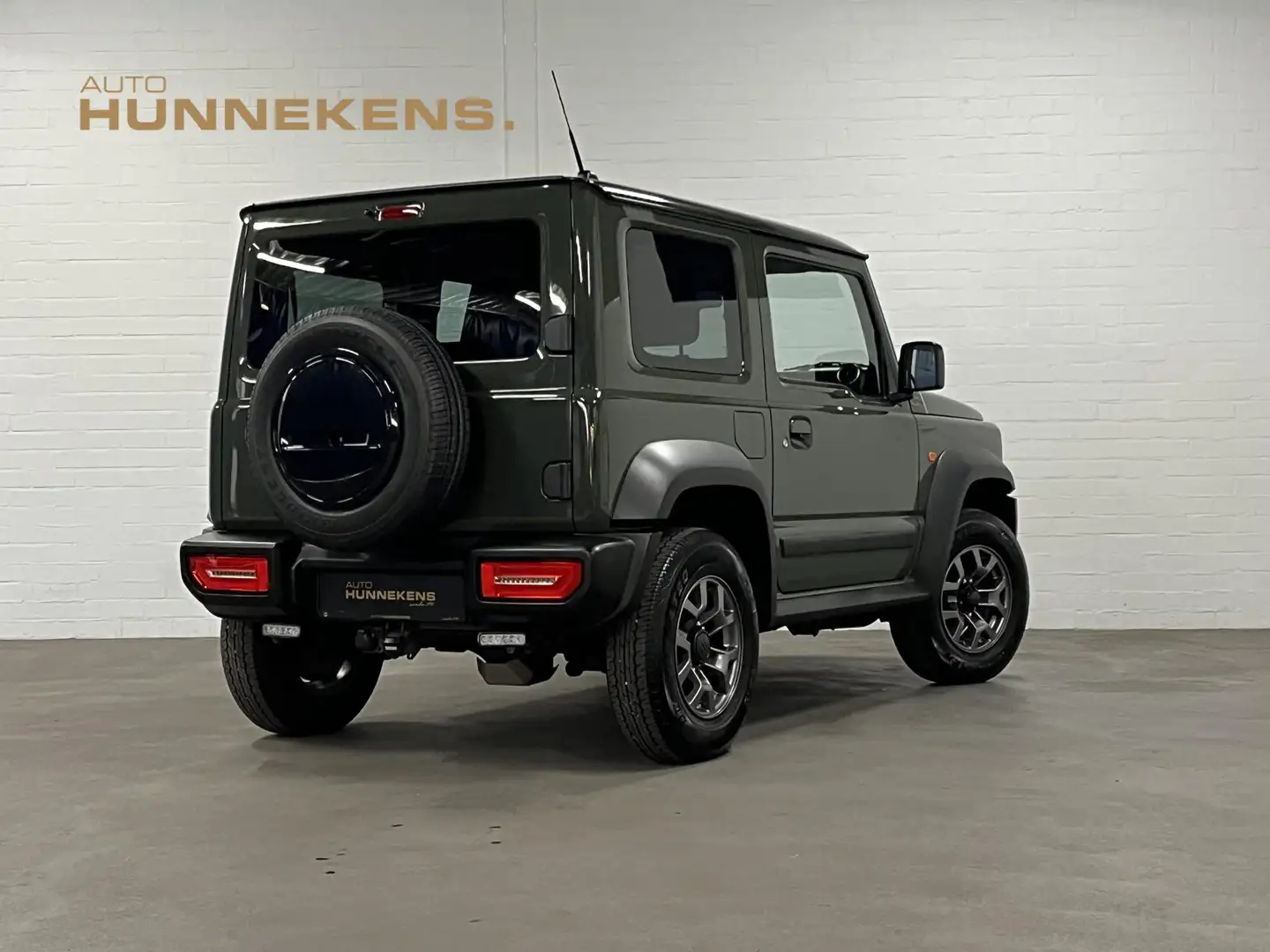 Suzuki Jimny 1.5 Stijl | trekhaak | cruise/climate control | st Groen - 2