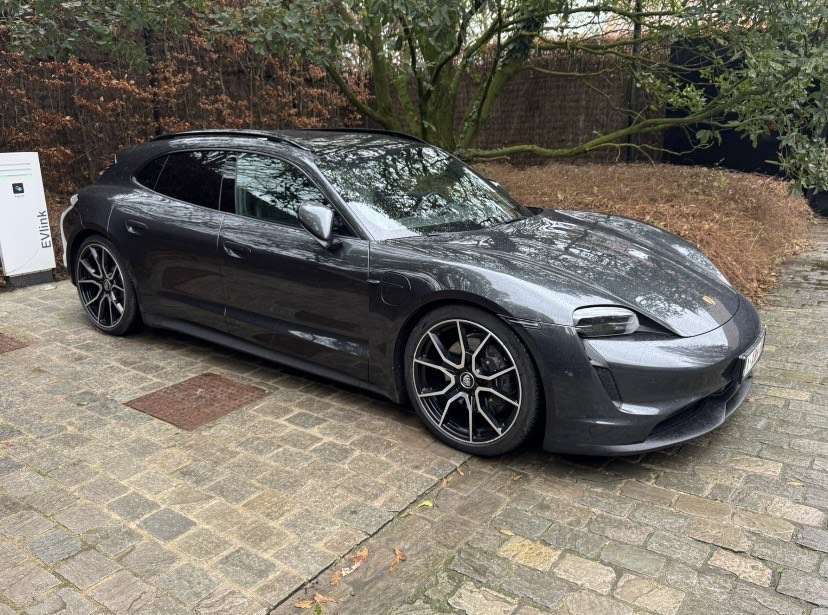 Porsche Taycan 4S Cross Turismo - foto 1