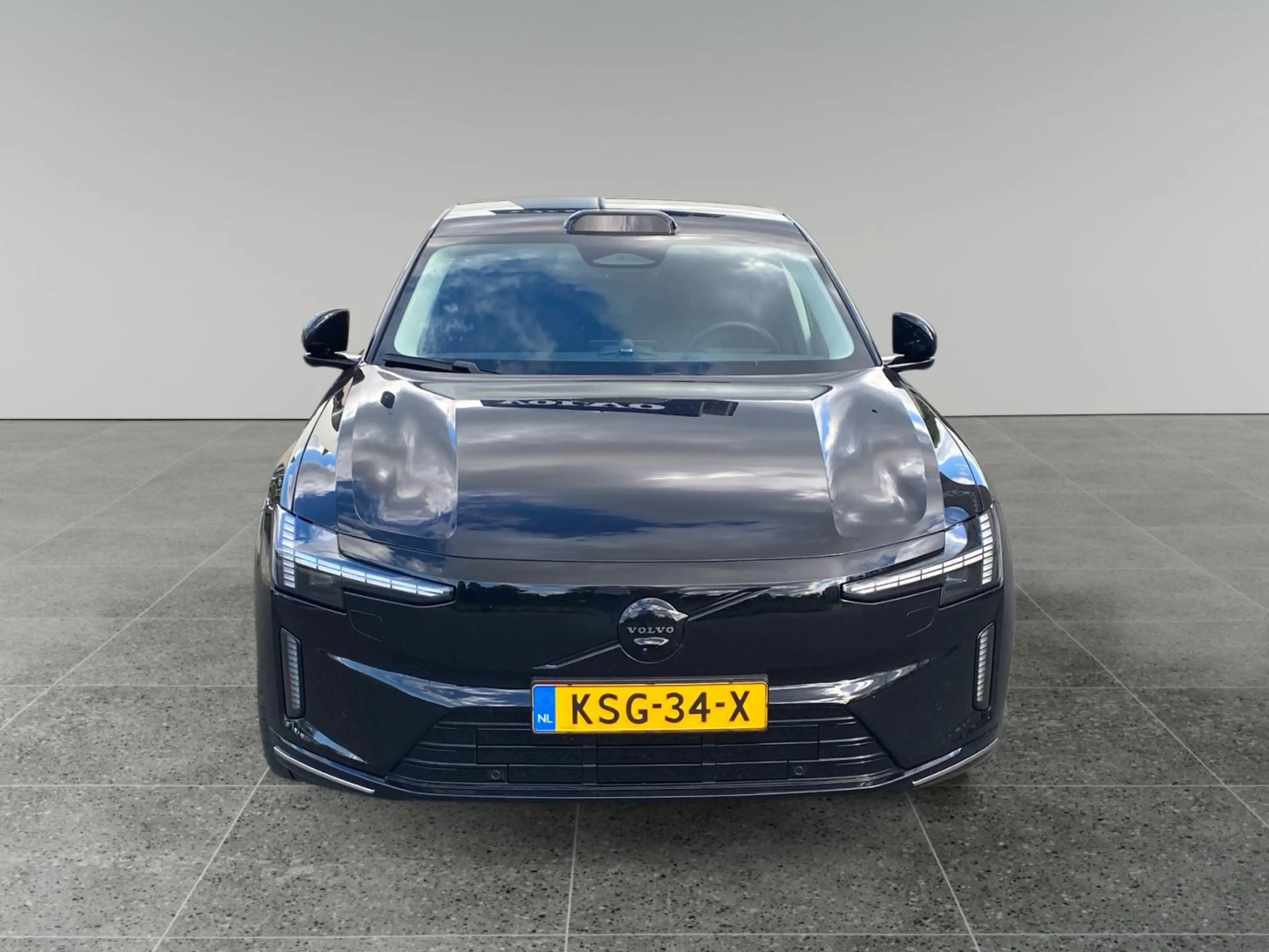 Volvo ES90 Single Motor Ext. R. Ultra Launch Edition 92 kWh — photo 8