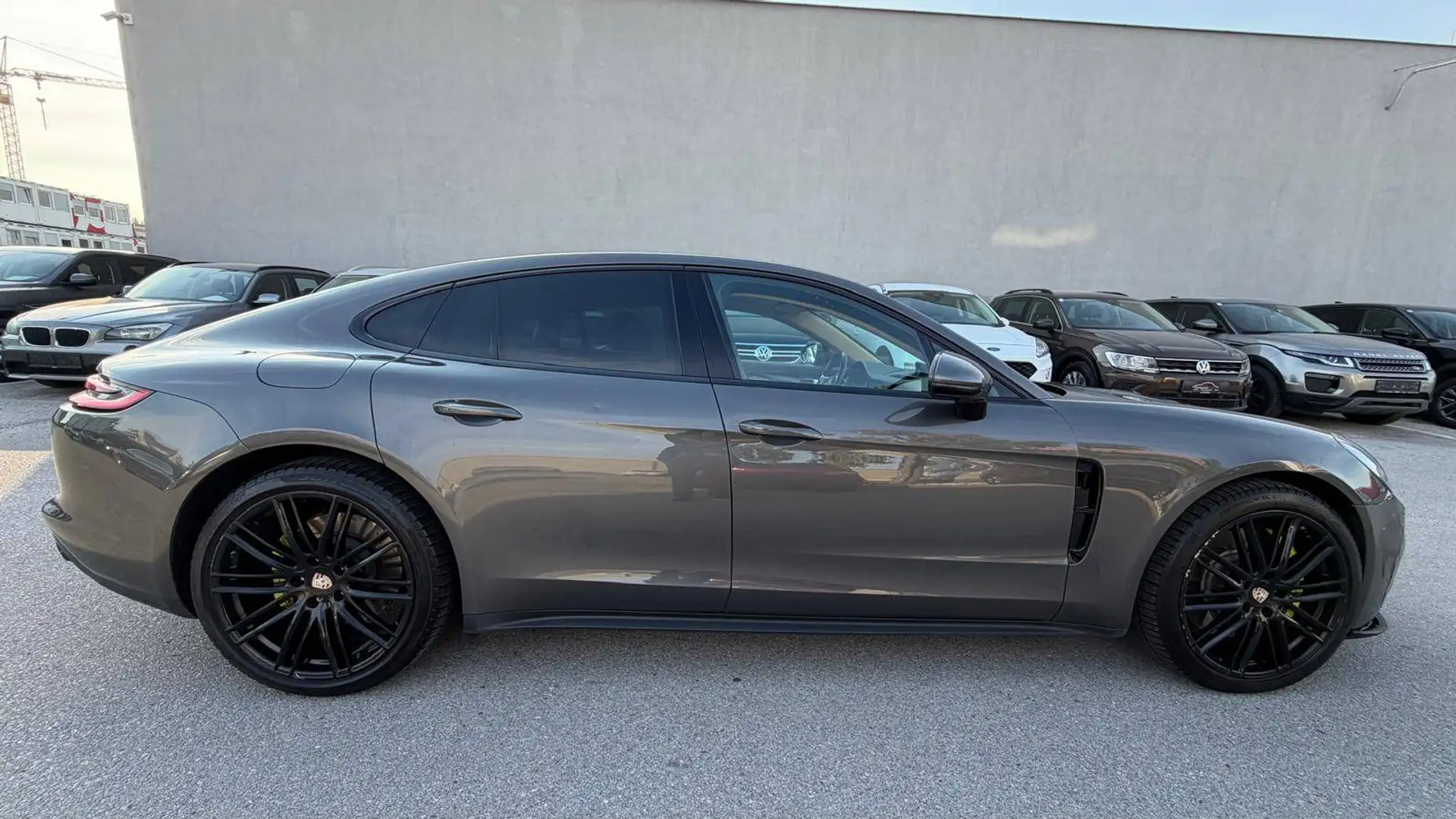 Porsche Panamera 4 E-Hybrid PHEV Aut. - 2