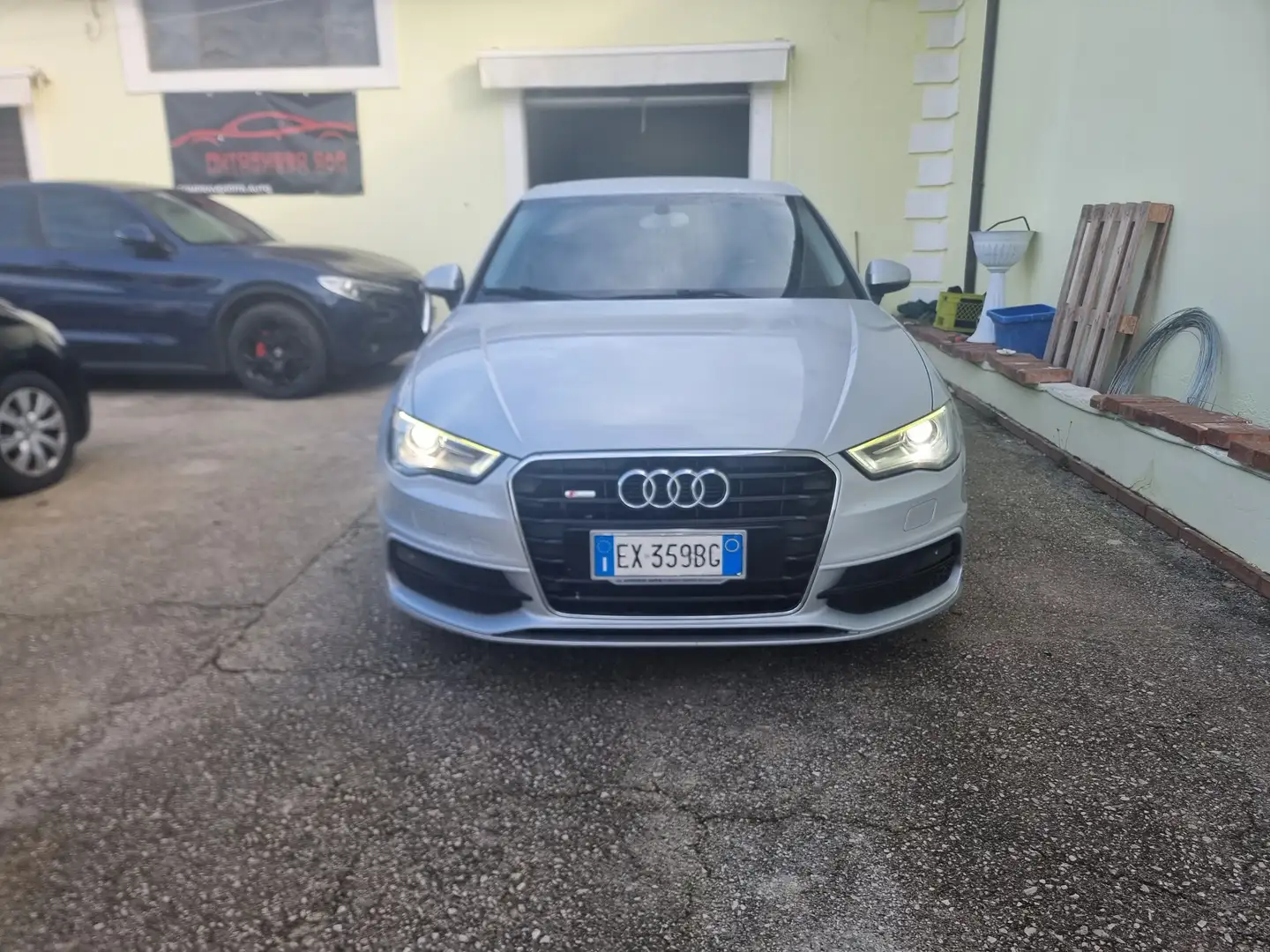 Audi A3 Sportback 1.6 tdi Business s-tronic - 1