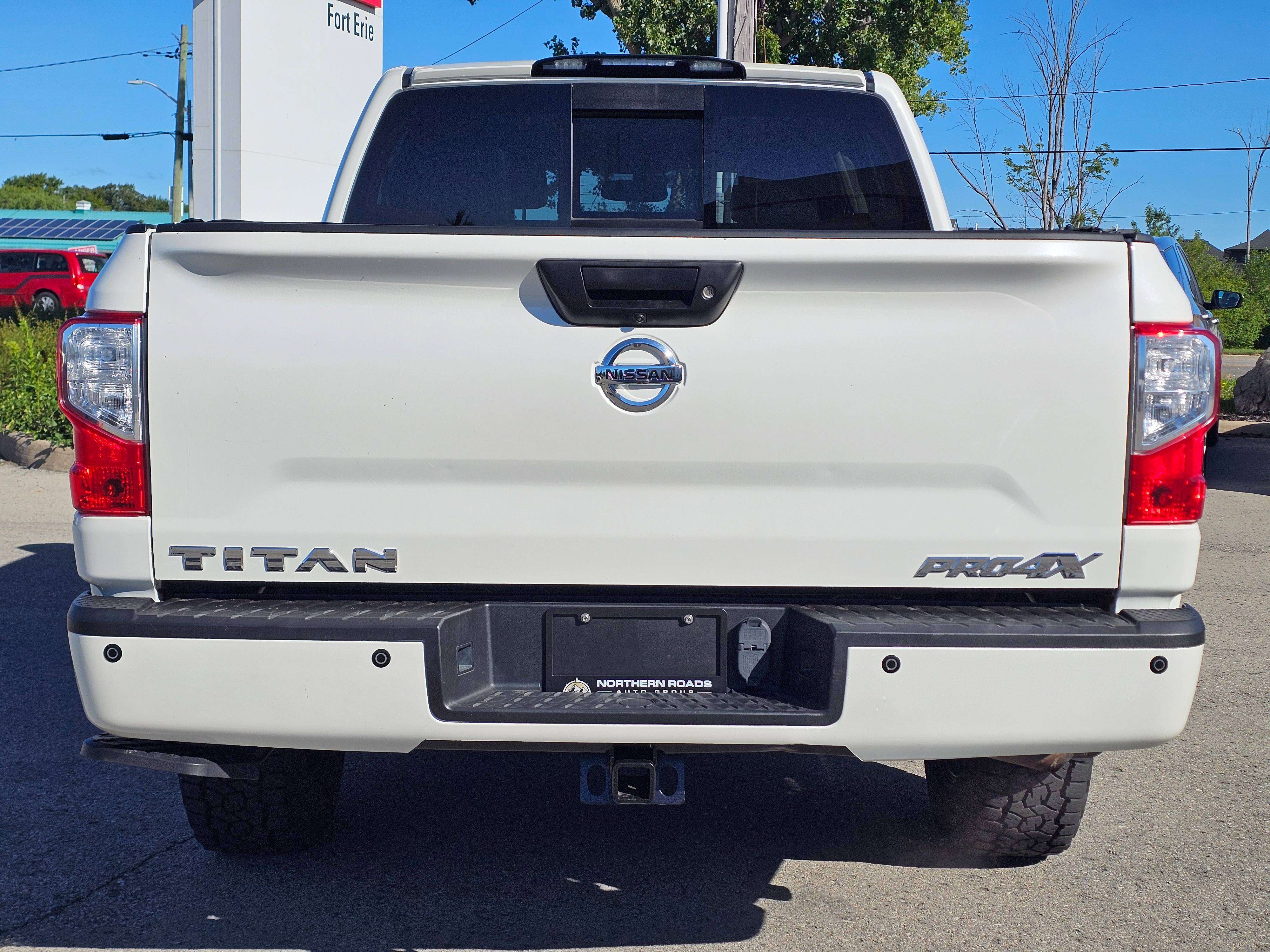 2019 Nissan Titan PRO-4X LEATHER 4X4 — снимка 1