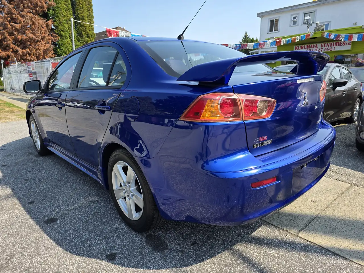 Mitsubishi Lancer снимка Mitsubishi Lancer