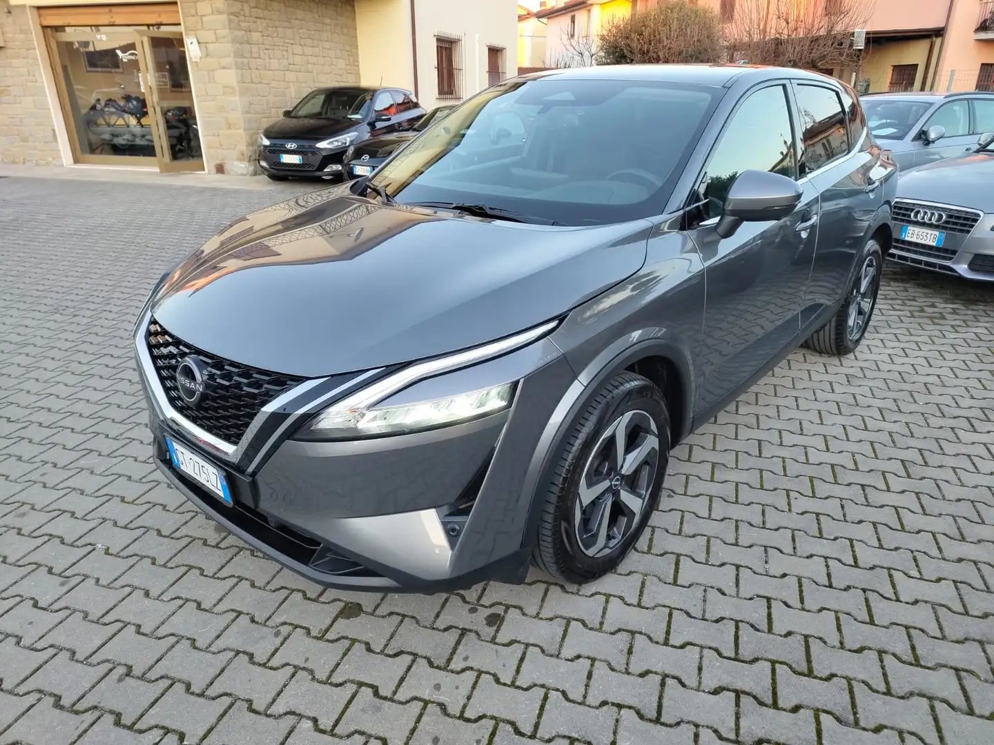 Nissan Qashqai Qashqai 1.3 mhev N-Connecta 2wd 158cv xtronic Grigio - 1