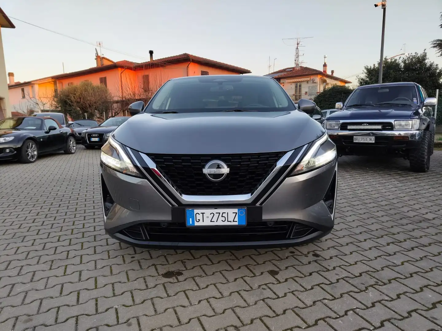 Nissan Qashqai Qashqai 1.3 mhev N-Connecta 2wd 158cv xtronic Grigio - 2