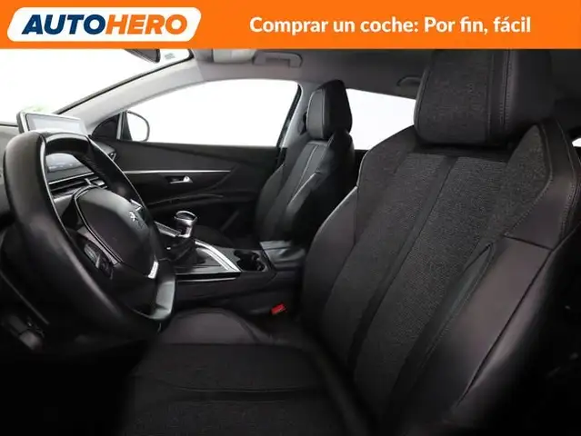 Peugeot 5008 view 11