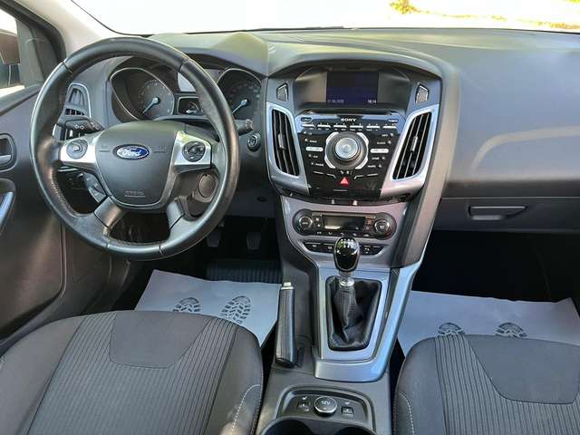 Ford Focus Turnier 1.0 EcoBoost LED Titanium2-Hand - Bild 8