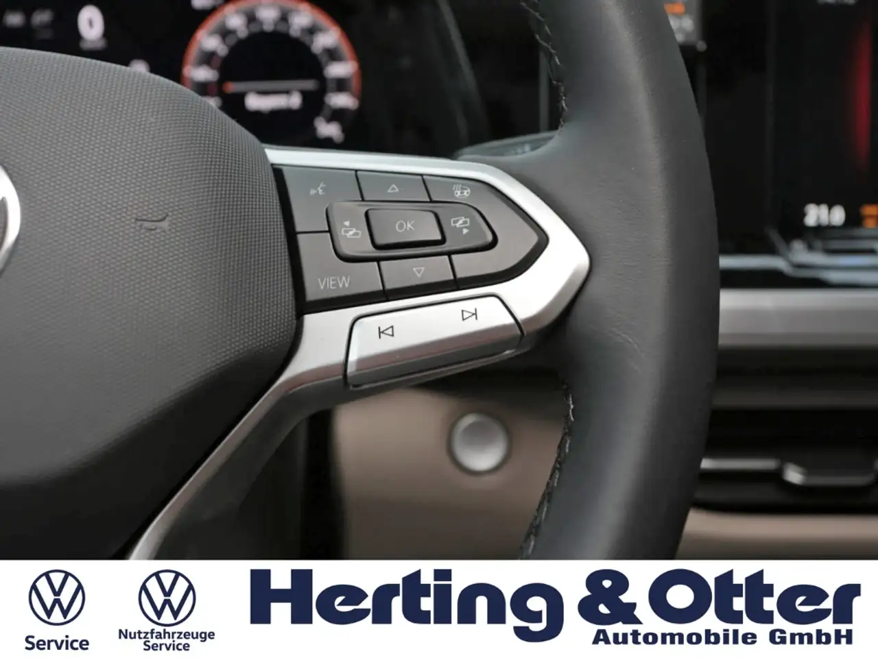 Volkswagen T7 Multivan Edition eHybrid LÜ 4x4 Pano Sound AHK Matrix HUD K 22